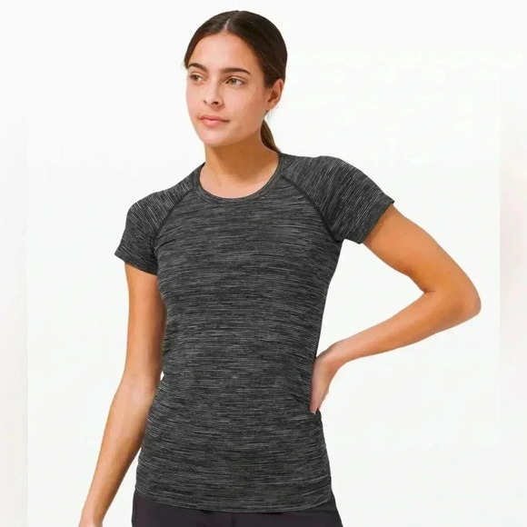 lululemon athletica Tops - Lululemon Swiftly Tech Short Sleeve 2.0
Black / White / Black, Sz 14